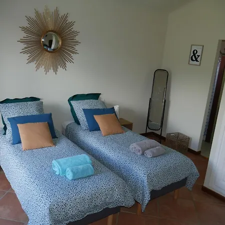 4* Piscine Chauffee Дом отдыха